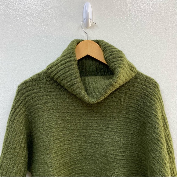 Leith Women's Chunky Knit Turtle Neck Dolman Sleeves Sweater XSmall New - Picture 5 of 9